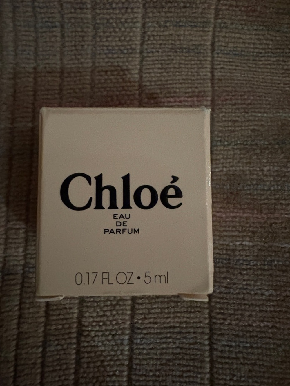 Chloe Perfume - Picture 2 of 5